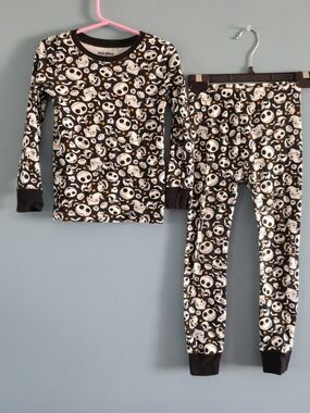 Nightmare Before Christmas 5T Unisex Pajama Set